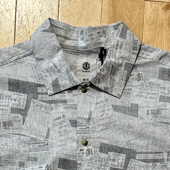 Men's Short Sleeve Shirt - Picture 2 of 7
